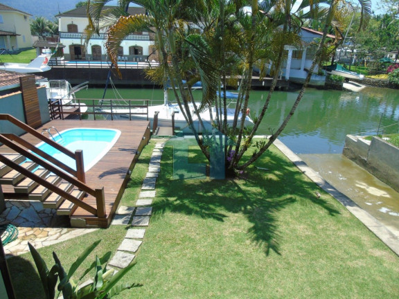 Casa com 4 Quartos à Venda ou Locação, 657 m² em Porto Bracuhy - Angra Dos Reis
