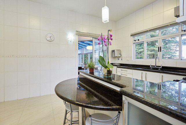 Imagem Casa com 3 Quartos à Venda, 368 m² em Campo Comprido - Curitiba Imagem Casa com 3 Quartos à Venda, 368 m² em Campo Comprido - Curitiba