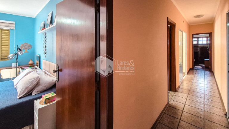 Imagem Casa com 5 Quartos à Venda, 275 m² em Parque Novo Mundo - São Paulo Imagem Casa com 5 Quartos à Venda, 275 m² em Parque Novo Mundo - São Paulo