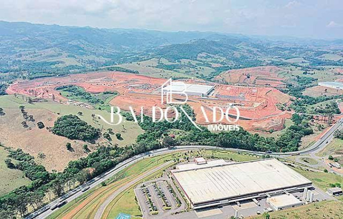 Imagem Terreno à Venda, 96.000 m² em Centro - Extrema Imagem Terreno à Venda, 96.000 m² em Centro - Extrema