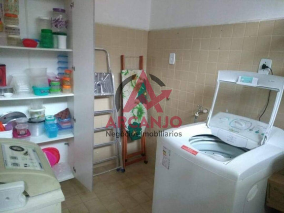 Imagem Casa com 8 Quartos à Venda, 450 m² em Centro - Ubatuba Imagem Casa com 8 Quartos à Venda, 450 m² em Centro - Ubatuba
