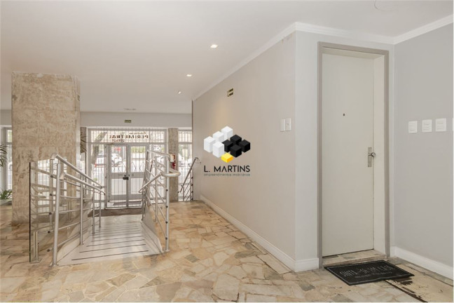 Imagem Apartamento com 3 Quartos à Venda, 95 m² em Centro Histórico - Porto Alegre Imagem Apartamento com 3 Quartos à Venda, 95 m² em Centro Histórico - Porto Alegre