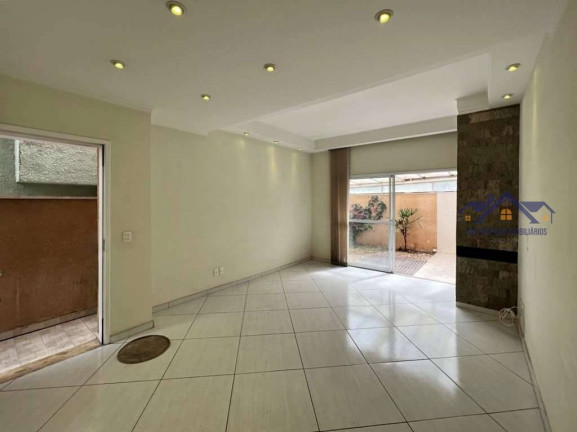 Imagem Casa com 4 Quartos à Venda, 138 m² em Granja Viana - Cotia Imagem Casa com 4 Quartos à Venda, 138 m² em Granja Viana - Cotia