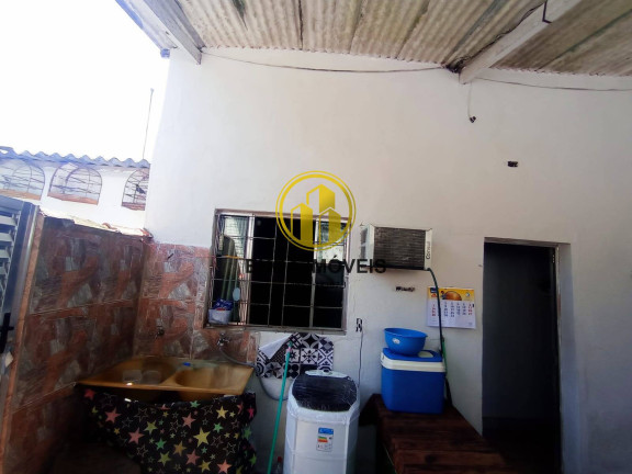 Imagem Casa com 3 Quartos à Venda, 300 m² em Vila Ema - São Vicente
