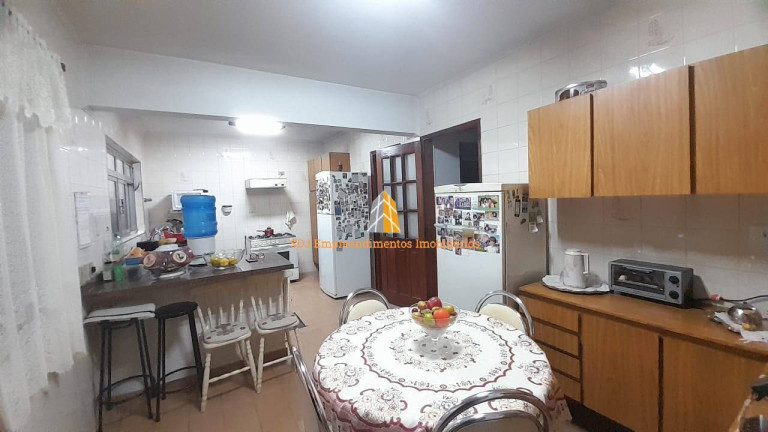Imagem Sobrado com 3 Quartos à Venda, 236 m² em Vila São Francisco - São Paulo