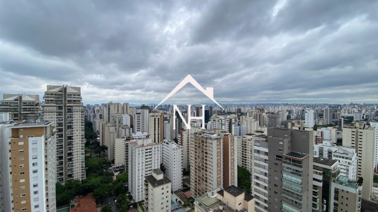 Imóvel com 6 Quartos à Venda, 820 m² em Campo Belo - São Paulo