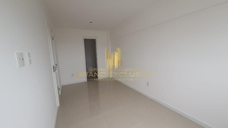 Imagem Apartamento com 3 Quartos à Venda, 77 m² em Centro - Balneário Camboriú Imagem Apartamento com 3 Quartos à Venda, 77 m² em Centro - Balneário Camboriú