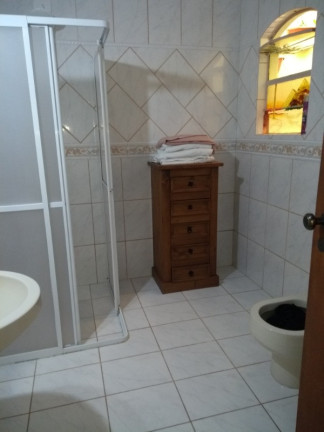 Imagem Casa com 3 Quartos à Venda, 161 m² em Sarandi - Porto Alegre Imagem Casa com 3 Quartos à Venda, 161 m² em Sarandi - Porto Alegre