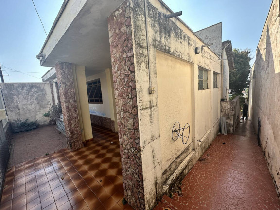 Imagem Casa com 2 Quartos para Alugar, 400 m² em Centro - Botucatu Imagem Casa com 2 Quartos para Alugar, 400 m² em Centro - Botucatu