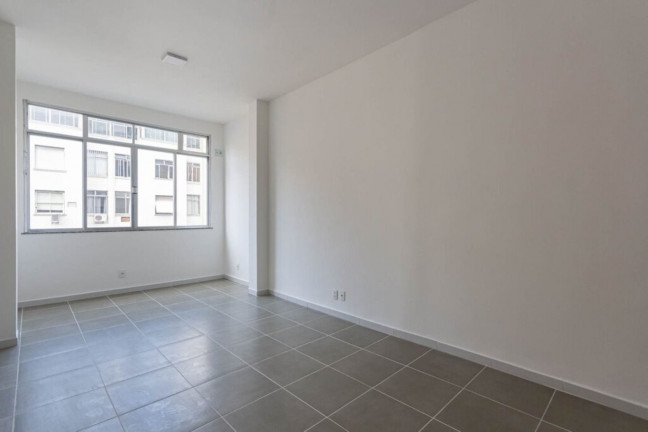 Imagem Imóvel com 1 Quarto à Venda, 30 m² em Copacabana - Rio De Janeiro