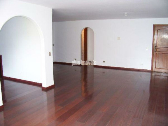 Apartamento com 2 Quartos à Venda, 168 m² em Cerqueira César - São Paulo