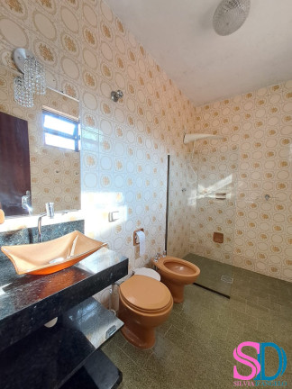 Imagem Casa com 8 Quartos à Venda, 246 m² em Acaraú - Ubatuba Imagem Casa com 8 Quartos à Venda, 246 m² em Acaraú - Ubatuba