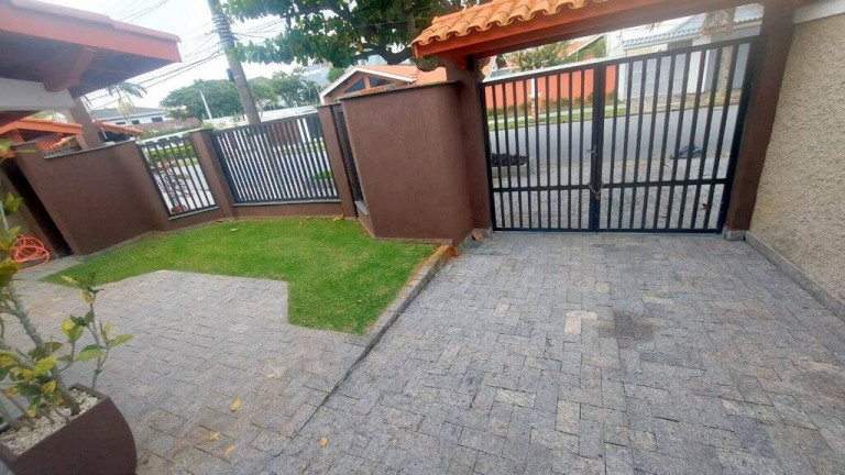 Imagem Casa com 3 Quartos à Venda, 300 m² em Balneário Stella Maris - Peruíbe Imagem Casa com 3 Quartos à Venda, 300 m² em Balneário Stella Maris - Peruíbe