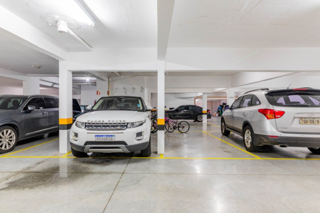 Imagem Apartamento com 4 Quartos à Venda, 266 m² em Petrópolis - Porto Alegre