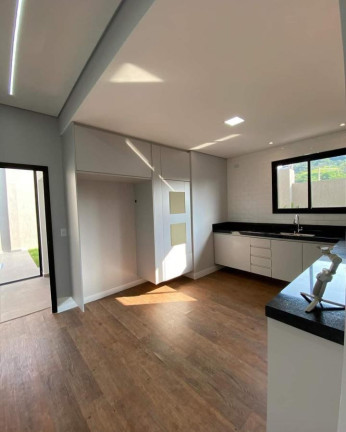 Imagem Casa com 5 Quartos à Venda, 230 m² em Colinas De Parnaíba I - Santana De Parnaíba Imagem Casa com 5 Quartos à Venda, 230 m² em Colinas De Parnaíba I - Santana De Parnaíba