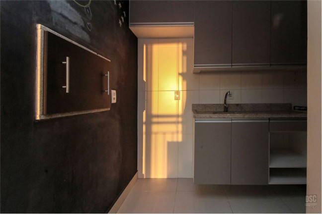 Imagem Imóvel com 2 Quartos à Venda, em Vila Nova - Porto Alegre Imagem Imóvel com 2 Quartos à Venda, em Vila Nova - Porto Alegre