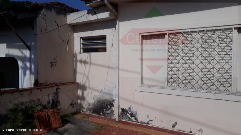 Imagem Casa com 5 Quartos à Venda, 200 m² em Centro - Taubaté