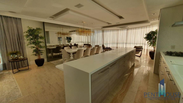 Imagem Apartamento com 3 Quartos à Venda, 273 m² em Centro - Balneário Camboriú Imagem Apartamento com 3 Quartos à Venda, 273 m² em Centro - Balneário Camboriú