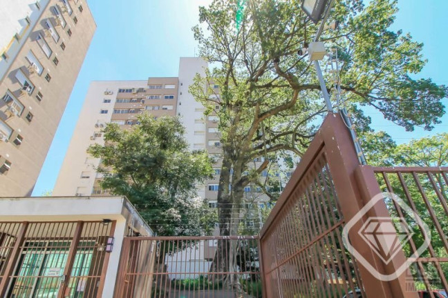 Apartamento com 2 Quartos à Venda, 63 m² em Teresópolis - Porto Alegre