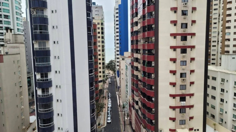 Imagem Apartamento com 1 Quarto à Venda, 69 m² em Centro - Balneário Camboriú Imagem Apartamento com 1 Quarto à Venda, 69 m² em Centro - Balneário Camboriú