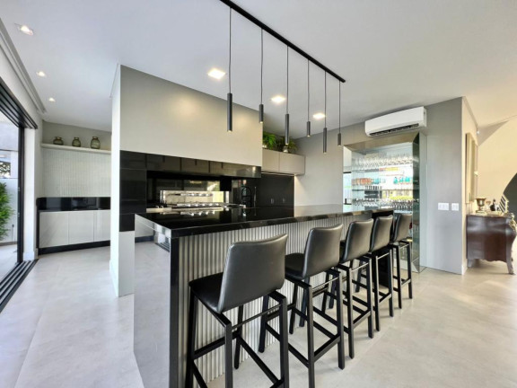 Imagem Casa com 6 Quartos à Venda, 440 m² em -- - Xangri-la Imagem Casa com 6 Quartos à Venda, 440 m² em -- - Xangri-la
