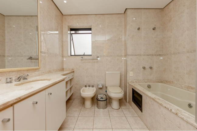 Imagem Imóvel com 4 Quartos à Venda, 247 m² em Vila Suzana - São Paulo