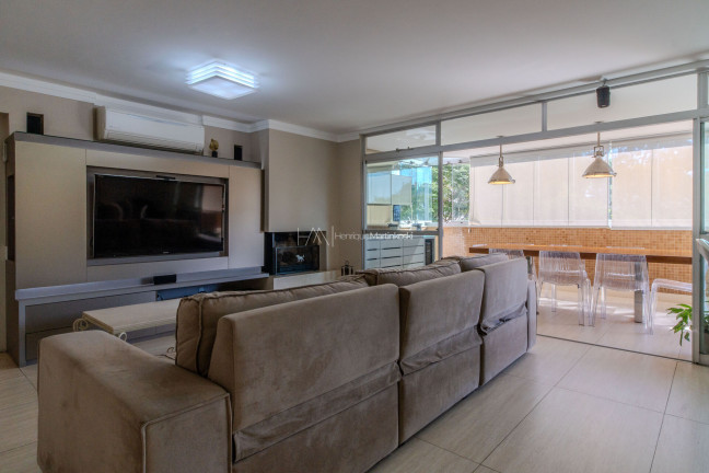 Imagem Apartamento com 4 Quartos à Venda, 249 m² em Bigorrilho - Curitiba Imagem Apartamento com 4 Quartos à Venda, 249 m² em Bigorrilho - Curitiba