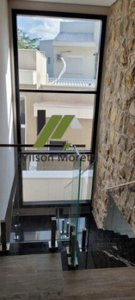 Imagem Casa com 4 Quartos à Venda, 282 m²