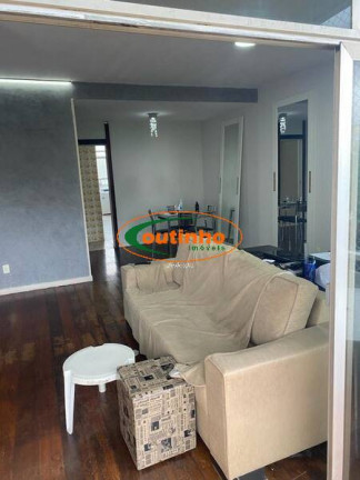 Imagem Apartamento com 3 Quartos à Venda, 145 m² em Grajaú - Rio De Janeiro