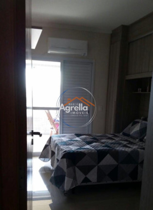 Imagem Imóvel com 3 Quartos à Venda, 110 m² em Ocian - Praia Grande Imagem Imóvel com 3 Quartos à Venda, 110 m² em Ocian - Praia Grande