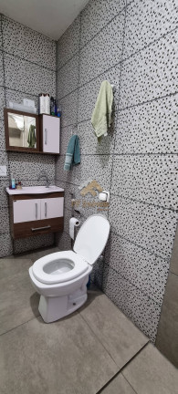 Imagem Casa com 2 Quartos à Venda, 125 m² em São Carlos