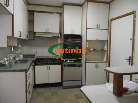 Imagem Apartamento com 4 Quartos à Venda, 135 m² em Tijuca - Rio De Janeiro Imagem Apartamento com 4 Quartos à Venda, 135 m² em Tijuca - Rio De Janeiro