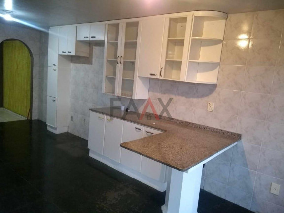 Imagem Casa com 2 Quartos à Venda, 221 m² em Bonsucesso - Guarapuava Imagem Casa com 2 Quartos à Venda, 221 m² em Bonsucesso - Guarapuava