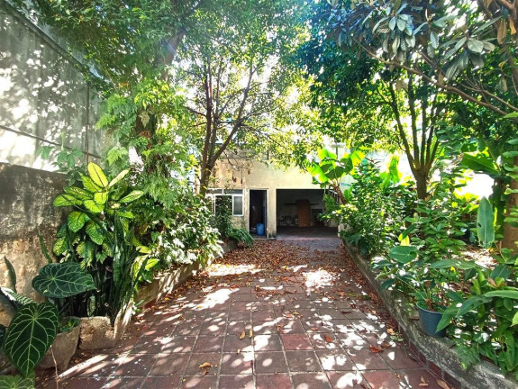 Imagem Sobrado com 3 Quartos à Venda, 227 m² em Embaré - Santos