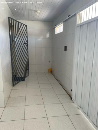 Imagem Casa com 2 Quartos à Venda, 65 m² em Araturi - Caucaia