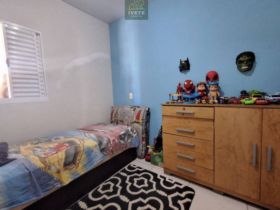 Imagem Casa com 3 Quartos à Venda, 200 m²