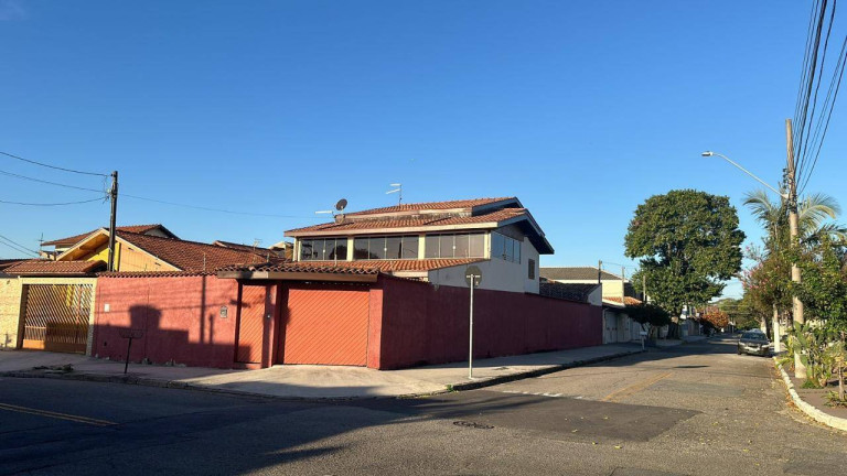 Casa com 4 Quartos à Venda, 150 m² em Jardim Satélite - São José Dos Campos
