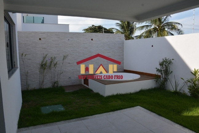 Imagem Casa de Condomínio com 4 Quartos à Venda, 148 m² em Palmeiras - Cabo Frio