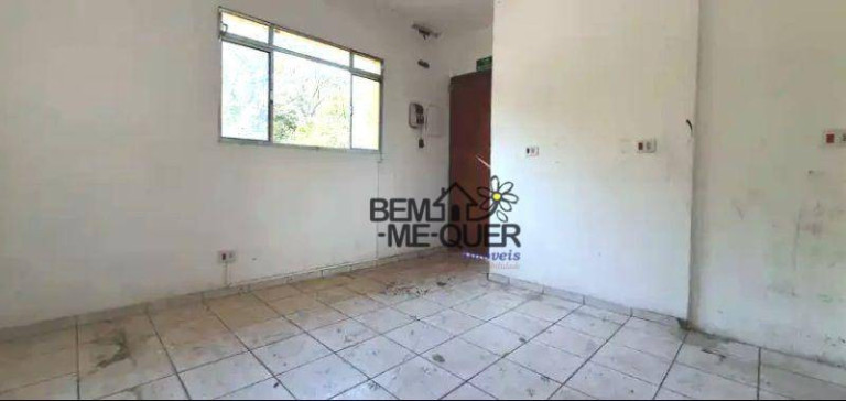 Imagem Casa com 5 Quartos à Venda, 373 m² em Parque São Domingos - São Paulo