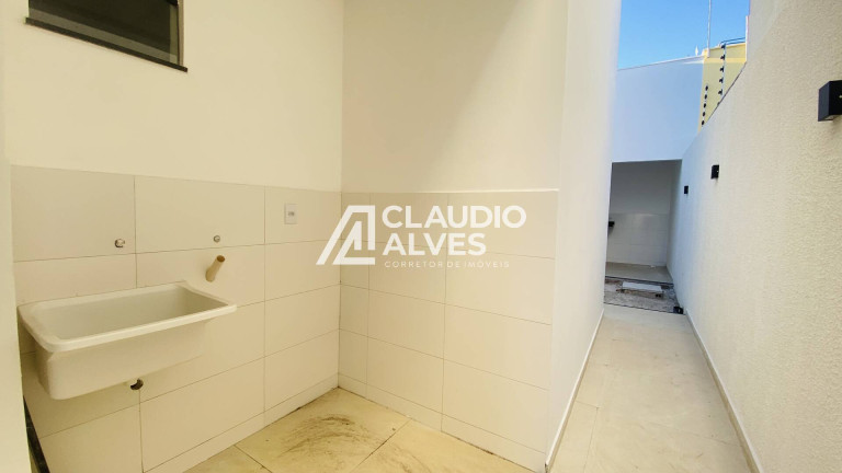 Imagem Casa com 3 Quartos à Venda, 110 m² em Cidade Nova - Feira De Santana