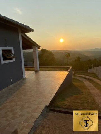 Imagem Chácara com 3 Quartos à Venda, 2.100 m² em Terra Preta - Mairiporã Imagem Chácara com 3 Quartos à Venda, 2.100 m² em Terra Preta - Mairiporã