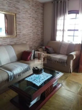 Imagem Casa com 3 Quartos à Venda, 210 m² em Mutuá - São Gonçalo