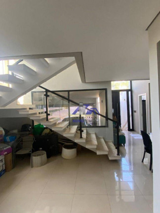Imagem Sobrado com 3 Quartos à Venda, 252 m² em Jardim Nova Yorque - Araçatuba