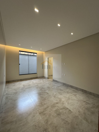 Imagem Casa com 3 Quartos à Venda, 210 m² em Parque Amazônia - Goiânia
