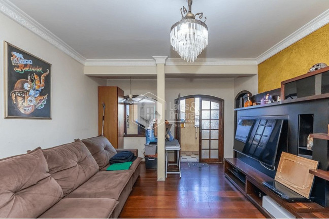 Imagem Casa com 3 Quartos à Venda, 325 m² em Vila Gustavo - São Paulo Imagem Casa com 3 Quartos à Venda, 325 m² em Vila Gustavo - São Paulo