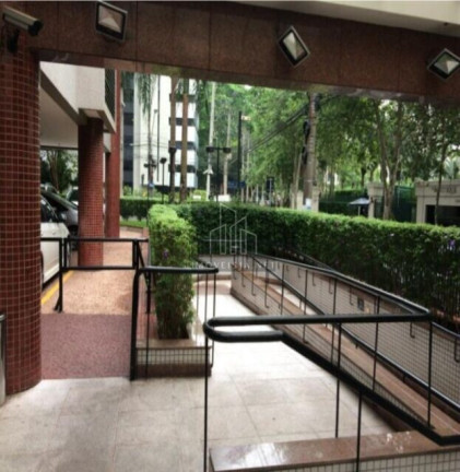 Sala Comercial à Venda, 47 m² em Brooklin Paulista - São Paulo