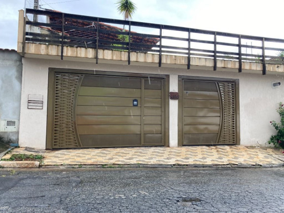Imagem Sobrado com 5 Quartos à Venda, 200 m² em Jardim Carlos Cooper - Suzano Imagem Sobrado com 5 Quartos à Venda, 200 m² em Jardim Carlos Cooper - Suzano