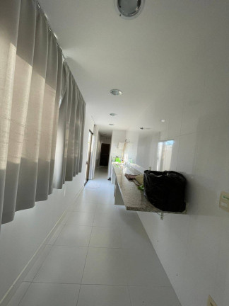 Imagem Casa com 4 Quartos à Venda, 416 m² em Sim - Feira De Santana Imagem Casa com 4 Quartos à Venda, 416 m² em Sim - Feira De Santana