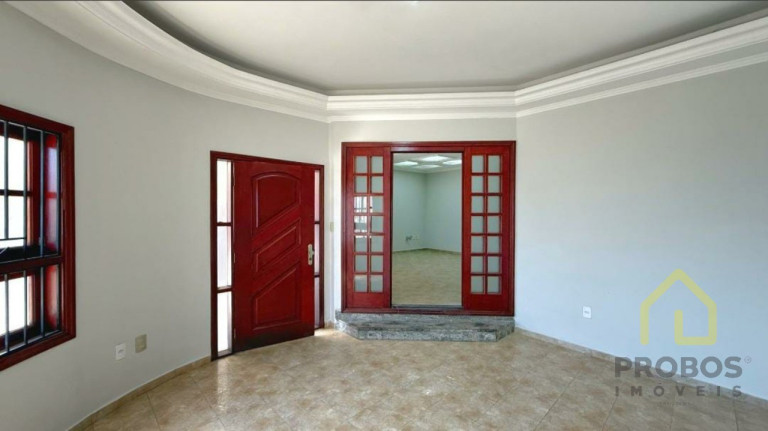 Imagem Casa com 4 Quartos à Venda, 164 m² em Jardim Regina - Indaiatuba Imagem Casa com 4 Quartos à Venda, 164 m² em Jardim Regina - Indaiatuba