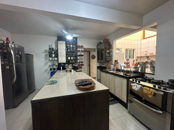 Imagem Casa com 5 Quartos à Venda, 225 m² em Itaguaçu - Florianópolis